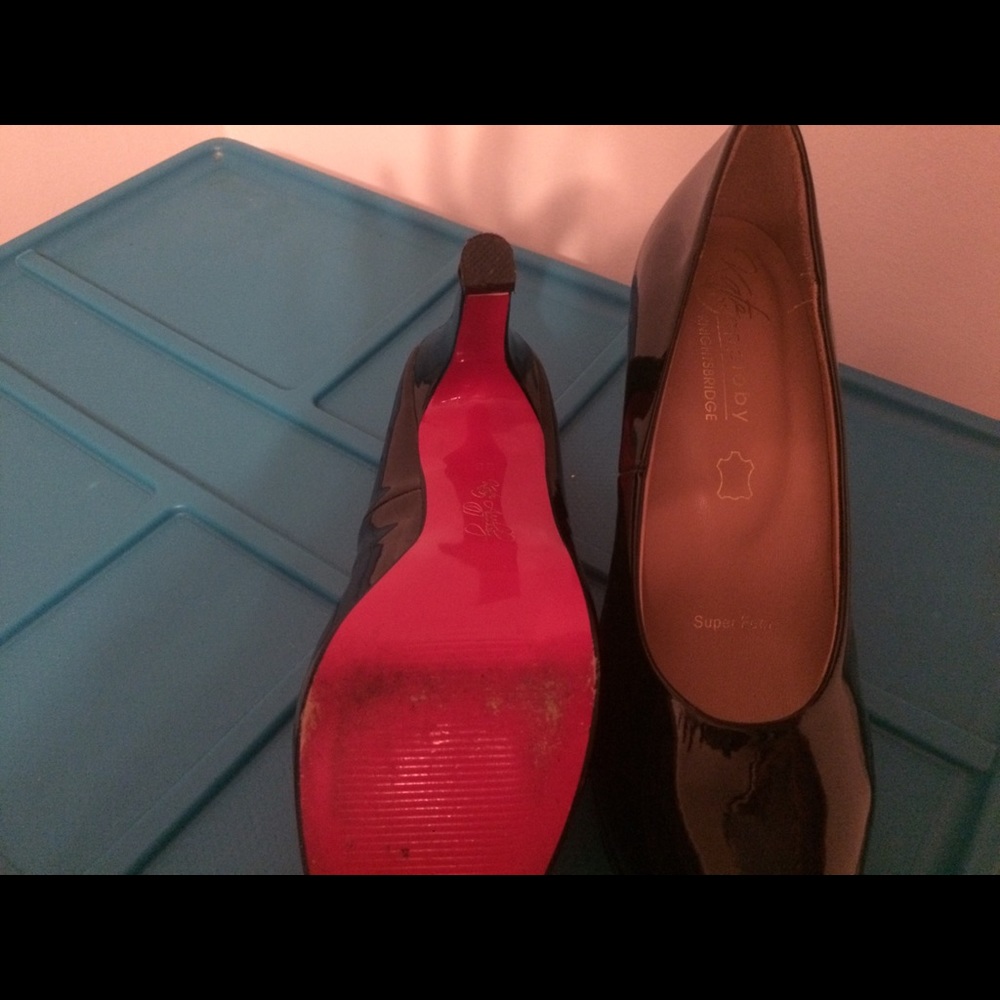 Shoes size 39